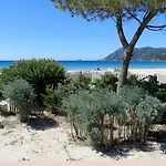 Dans Cadre De Verdure Daire La Seyne-sur-Mer